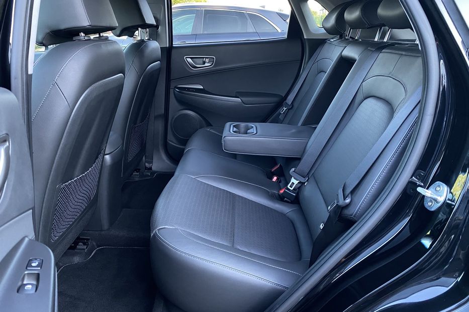 Продам Hyundai Kona 64кВт. Premium. ЗАРЕЗЕРВОВАНО 2021 года в Львове