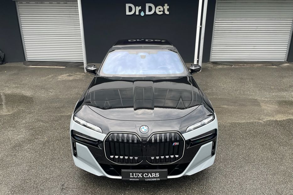 Продам BMW 760 I7 M70 2023 года в Киеве