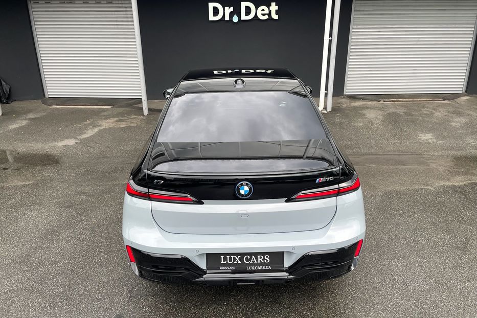 Продам BMW 760 I7 M70 2023 года в Киеве