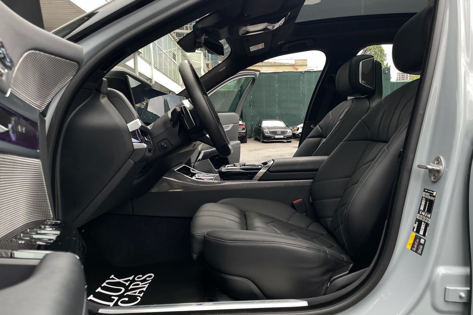 Продам BMW 760 I7 M70 2023 года в Киеве