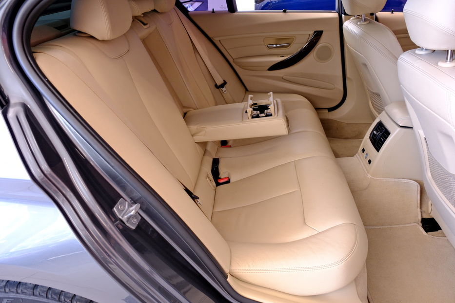 Продам BMW 328 Xi 2015 года в Одессе