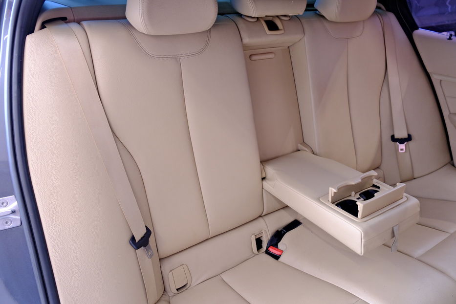 Продам BMW 328 Xi 2015 года в Одессе