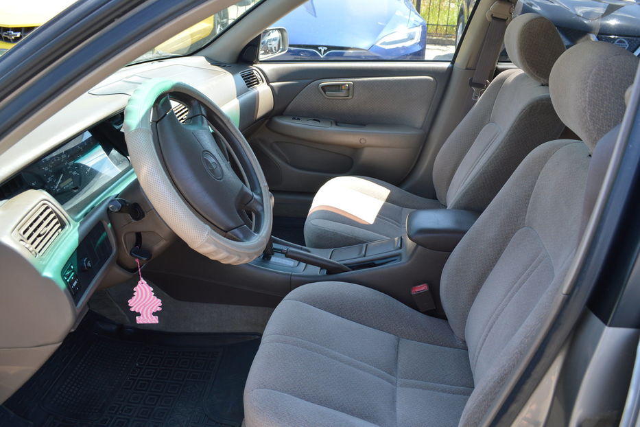 Продам Toyota Camry 2.2 2000 года в Одессе