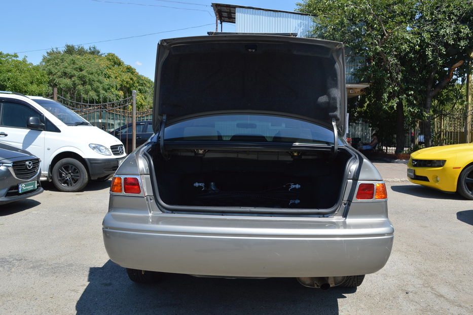 Продам Toyota Camry 2.2 2000 года в Одессе