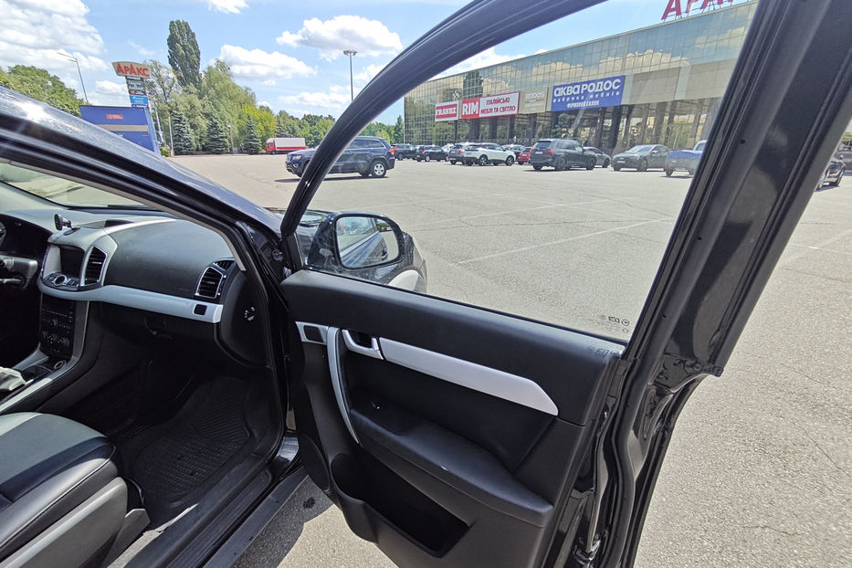 Продам Chevrolet Captiva 2012 года в Киеве