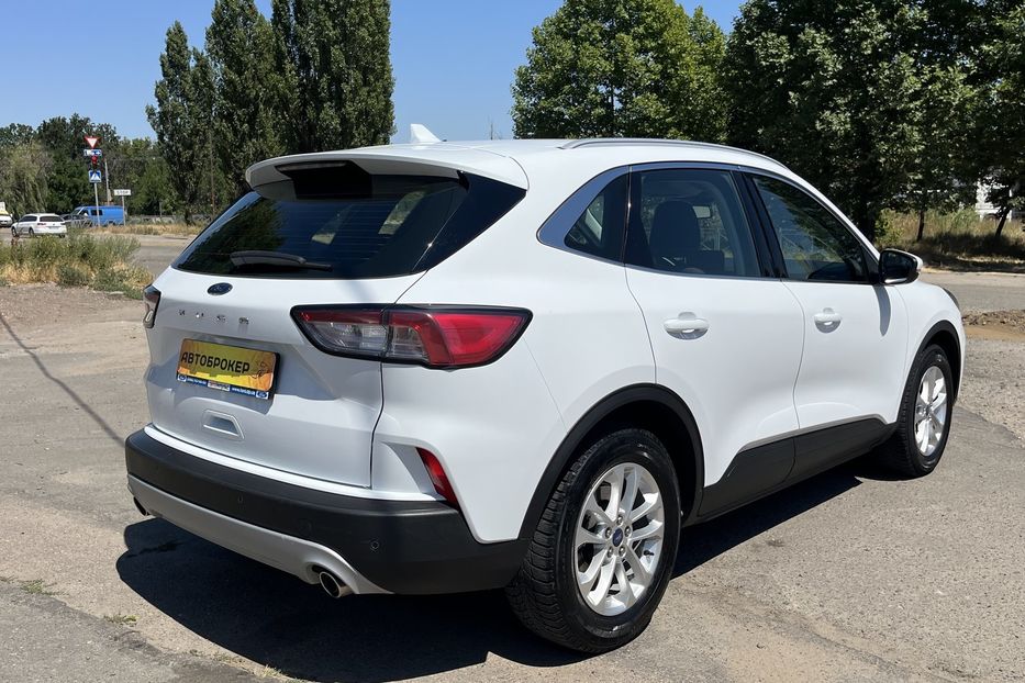 Продам Ford Kuga Офіційна 2020 года в Николаеве