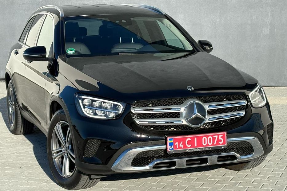 Продам Mercedes-Benz GLC-Class 4x4 LED NAVI KLIMA  2020 года в Львове