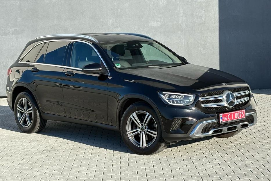 Продам Mercedes-Benz GLC-Class 4x4 LED NAVI KLIMA  2020 года в Львове