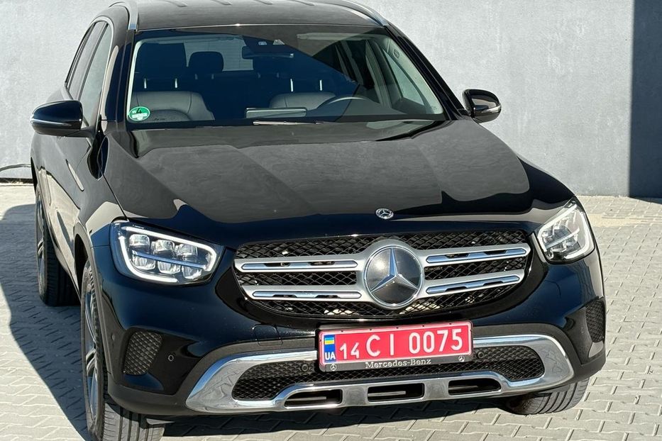 Продам Mercedes-Benz GLC-Class 4x4 LED NAVI KLIMA  2020 года в Львове