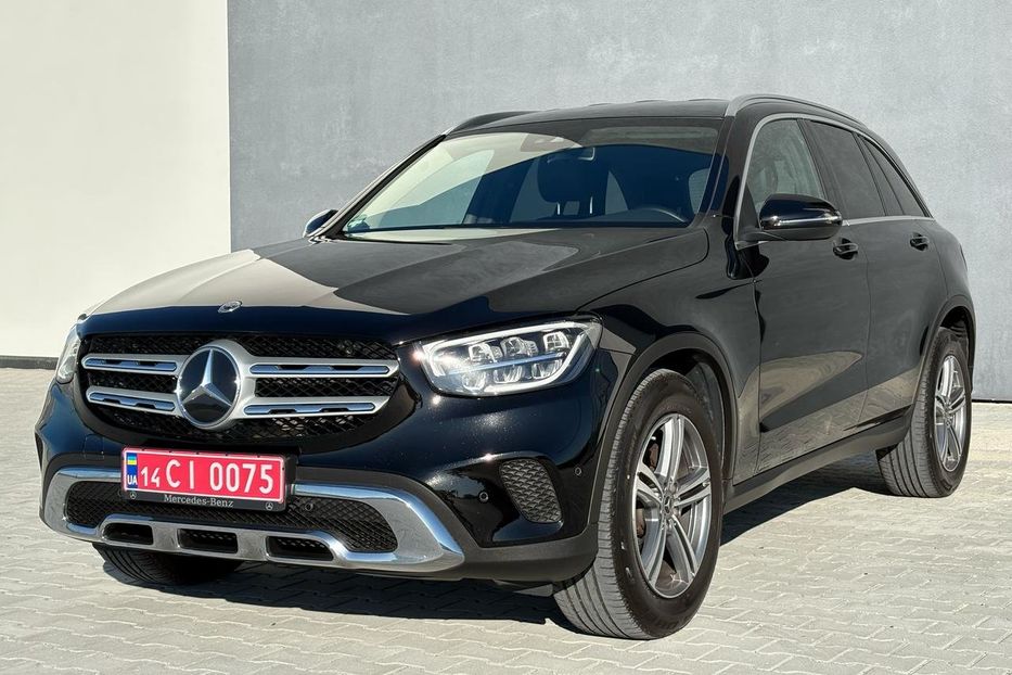 Продам Mercedes-Benz GLC-Class 4x4 LED NAVI KLIMA  2020 года в Львове