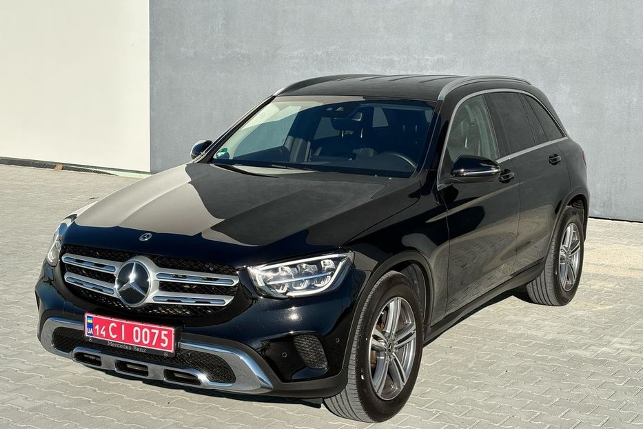 Продам Mercedes-Benz GLC-Class 4x4 LED NAVI KLIMA  2020 года в Львове