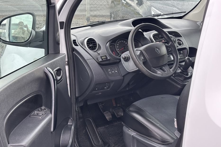 Продам Renault Kangoo груз. 66квт  2019 года в Львове