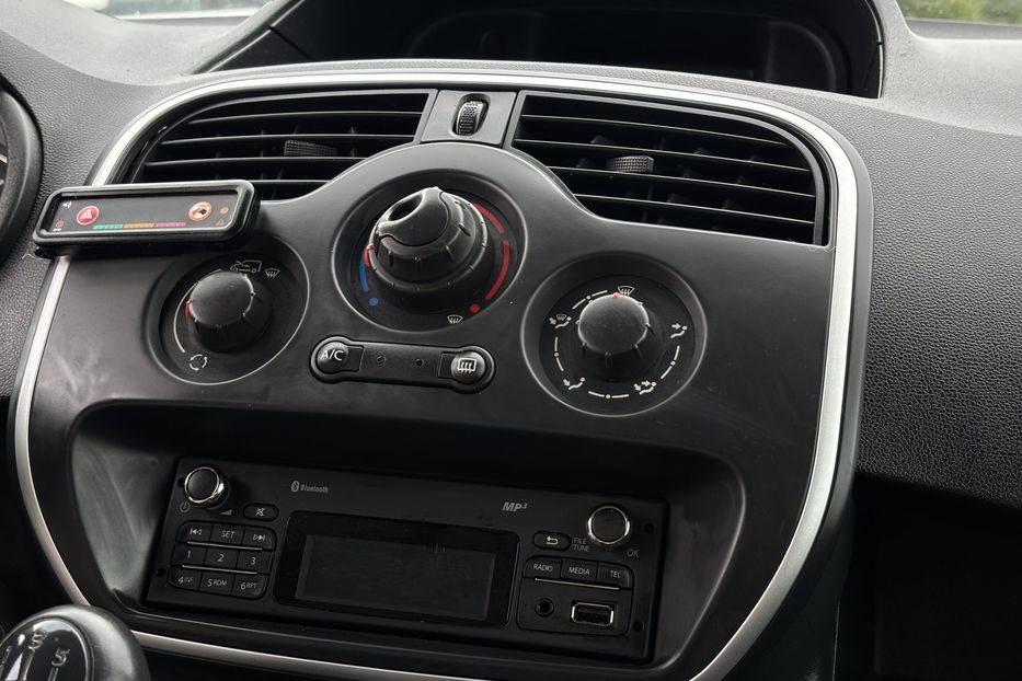 Продам Renault Kangoo груз. 66квт  2019 года в Львове