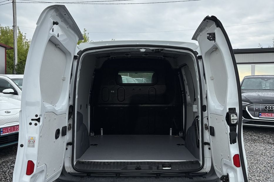 Продам Renault Kangoo груз. 66квт  2019 года в Львове