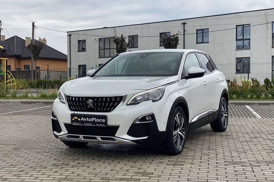 Продам Peugeot 3008 2017 года в Луцке