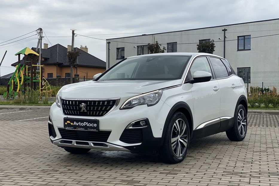 Продам Peugeot 3008 2017 года в Луцке