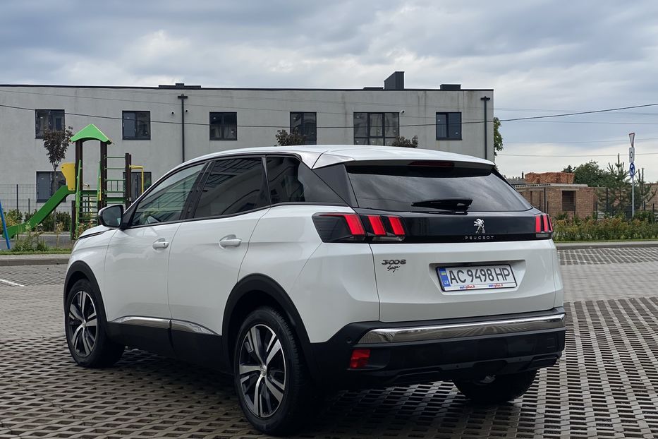 Продам Peugeot 3008 2017 года в Луцке