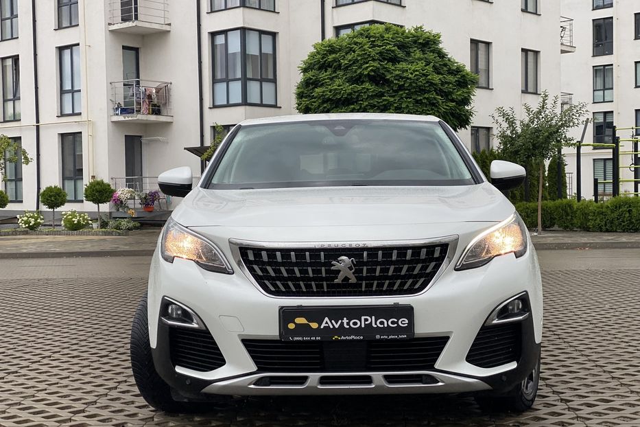 Продам Peugeot 3008 2017 года в Луцке