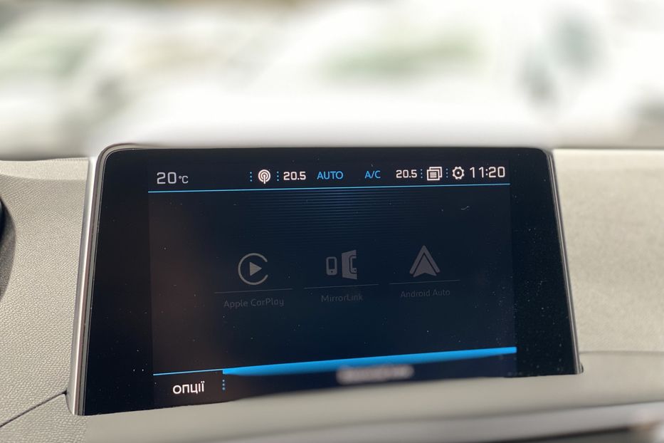 Продам Peugeot 3008 2017 года в Луцке