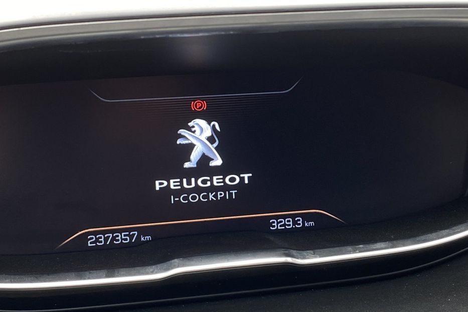 Продам Peugeot 3008 2017 года в Луцке