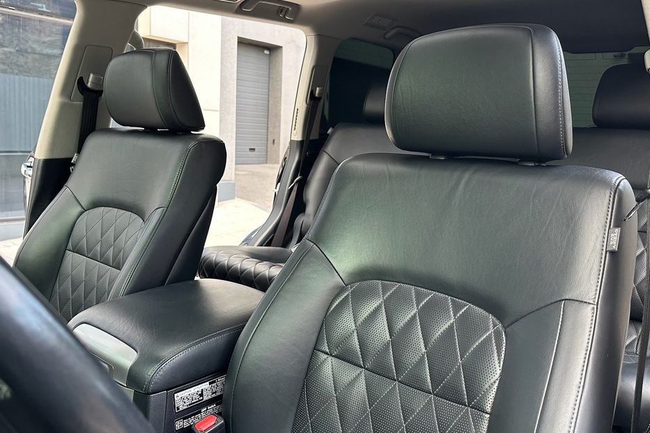 Продам Toyota Land Cruiser 200 4.5D SPECIAL EDITION 2017 года в Киеве