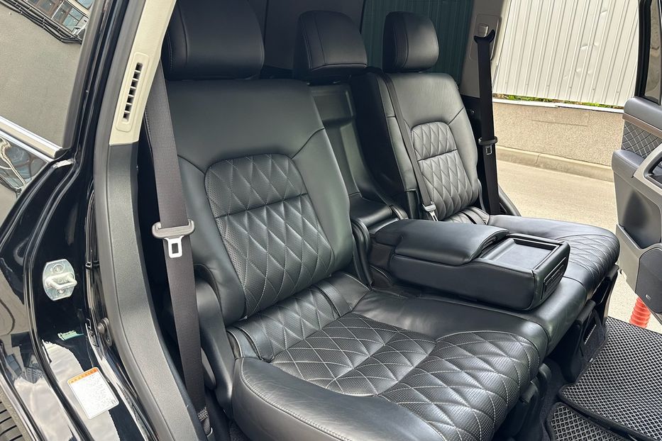 Продам Toyota Land Cruiser 200 4.5D SPECIAL EDITION 2017 года в Киеве