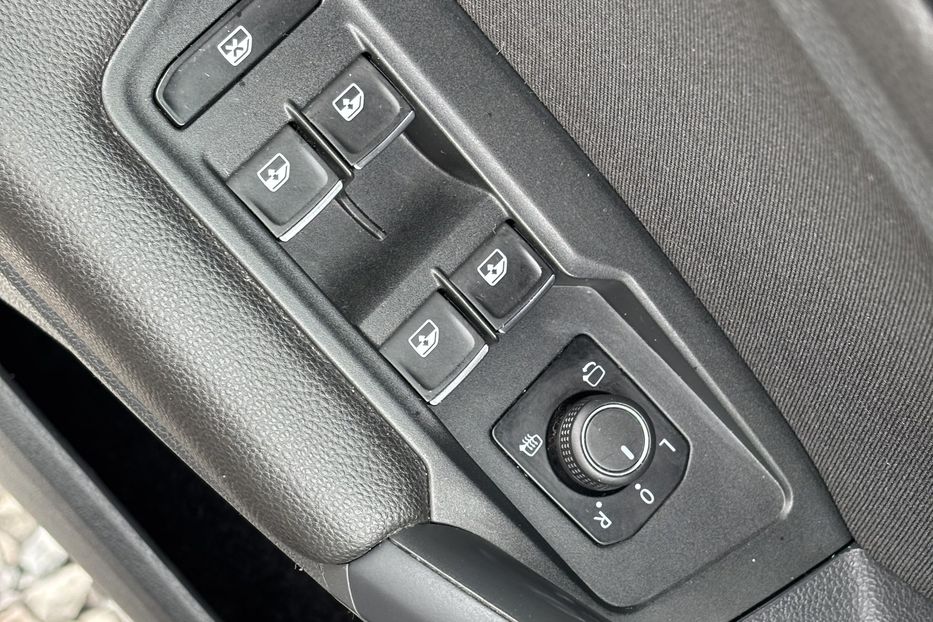 Продам Volkswagen Tiguan 2.0диз 147kW DSG Elegance 4х4 2021 года в Львове