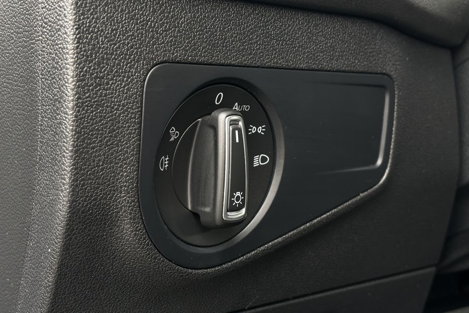 Продам Volkswagen Tiguan 2.0диз 147kW DSG Elegance 4х4 2021 года в Львове
