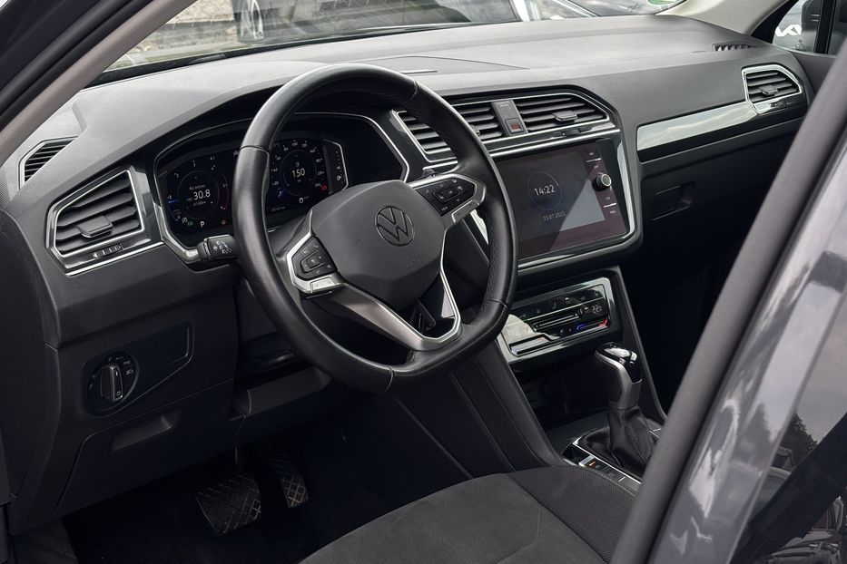 Продам Volkswagen Tiguan 2.0диз 147kW DSG Elegance 4х4 2021 года в Львове