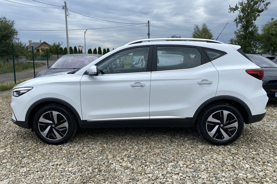 Продам MG 3 51 kWh 130кВт 172 к.с. 2022 года в Львове