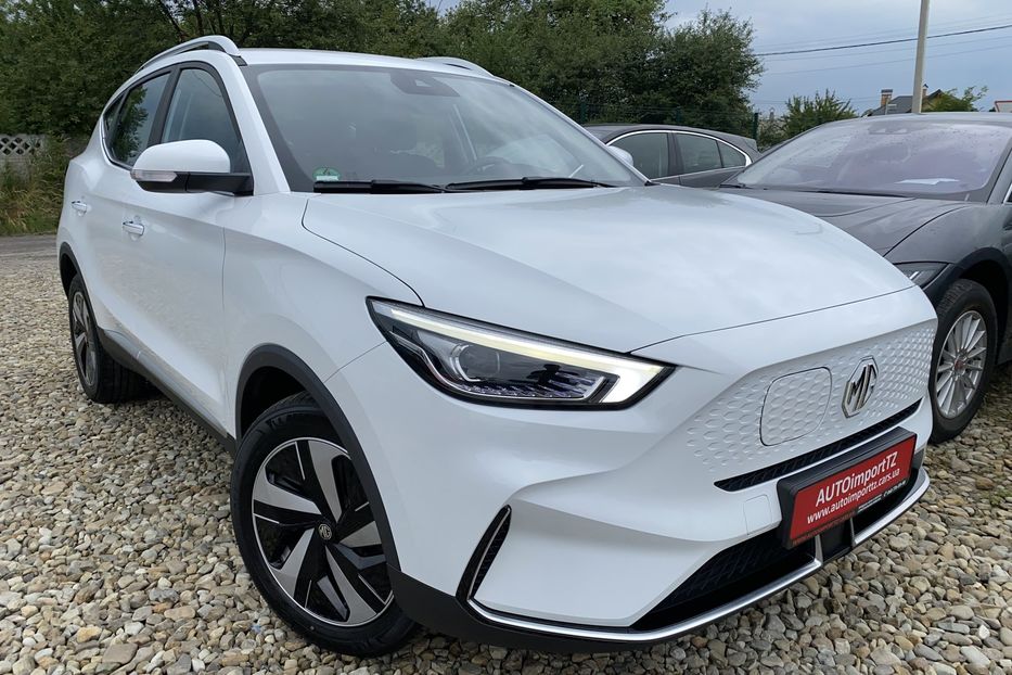 Продам MG 3 51 kWh 130кВт 172 к.с. 2022 года в Львове