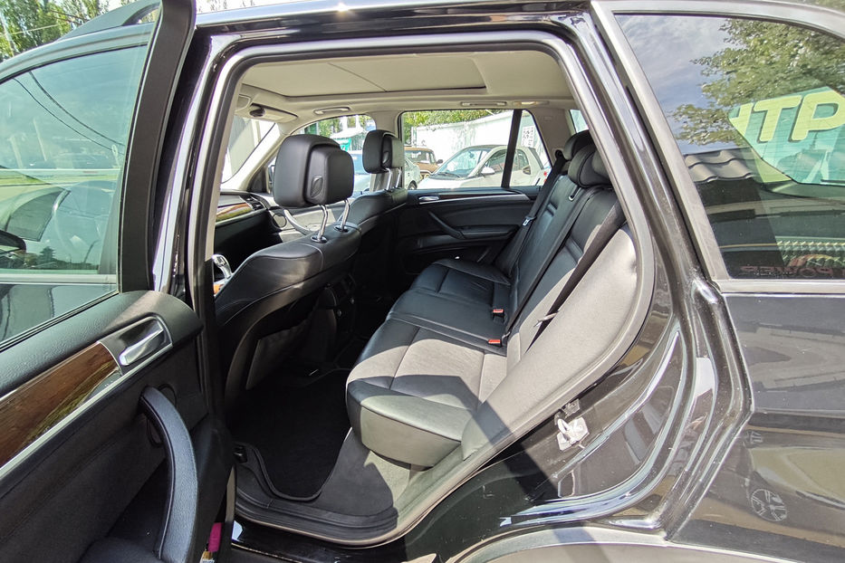 Продам BMW X5 2010 года в Киеве