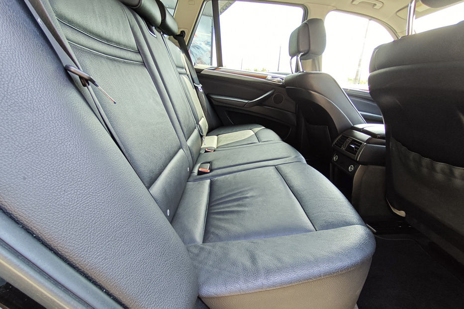 Продам BMW X5 2010 года в Киеве