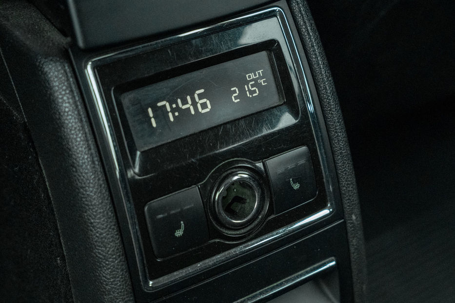 Продам Skoda Superb 2010 года в Черновцах