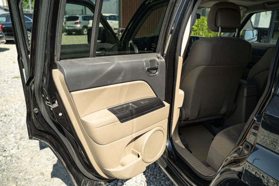 Продам Jeep Patriot 2010 года в Черновцах