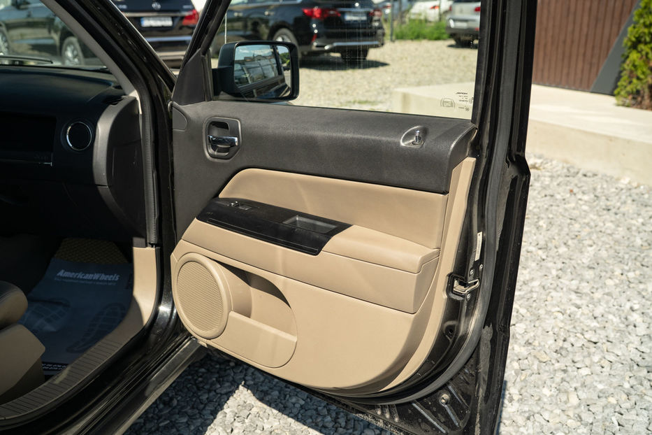 Продам Jeep Patriot 2010 года в Черновцах
