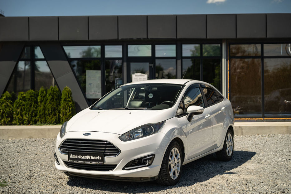 Продам Ford Fiesta SE 2014 года в Черновцах