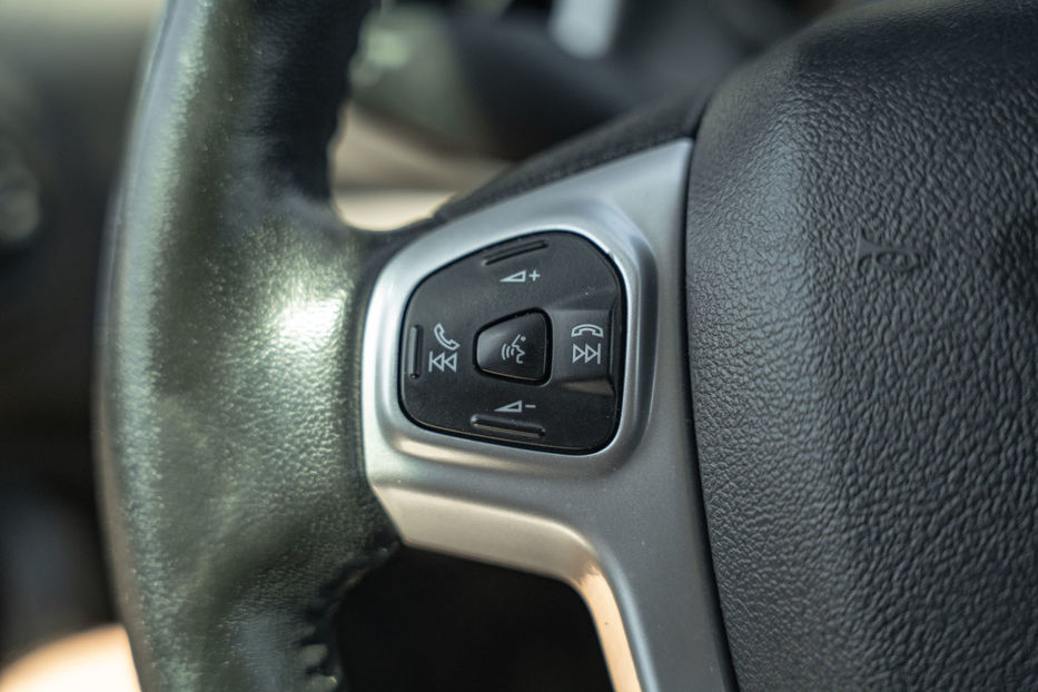 Продам Ford Fiesta SE 2014 года в Черновцах