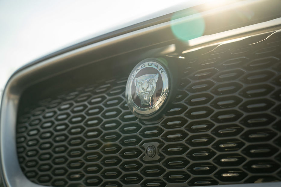 Продам Jaguar E-Pace HSE 2019 года в Черновцах