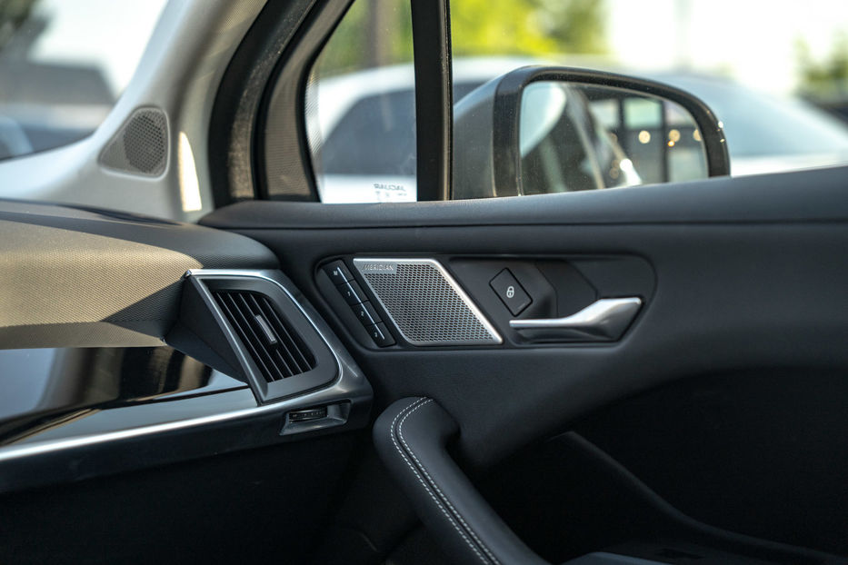 Продам Jaguar E-Pace HSE 2019 года в Черновцах