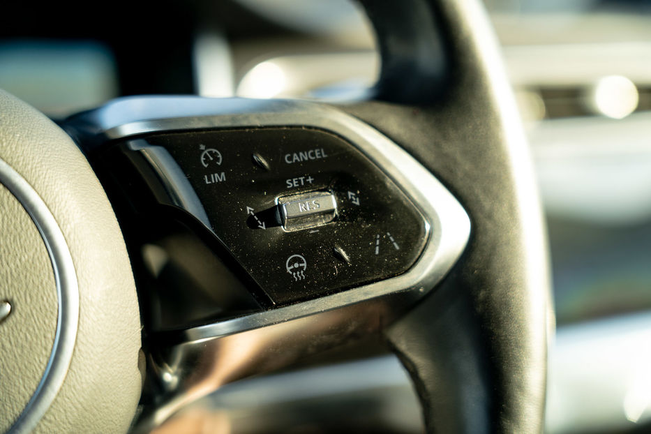 Продам Jaguar E-Pace HSE 2019 года в Черновцах