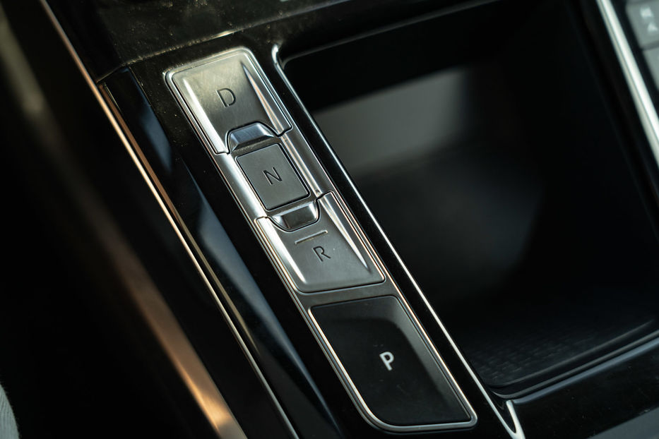 Продам Jaguar E-Pace HSE 2019 года в Черновцах