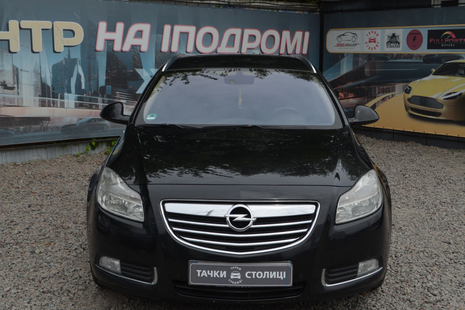 Продам Opel Insignia 2013 года в Киеве