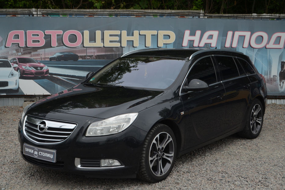 Продам Opel Insignia 2013 года в Киеве