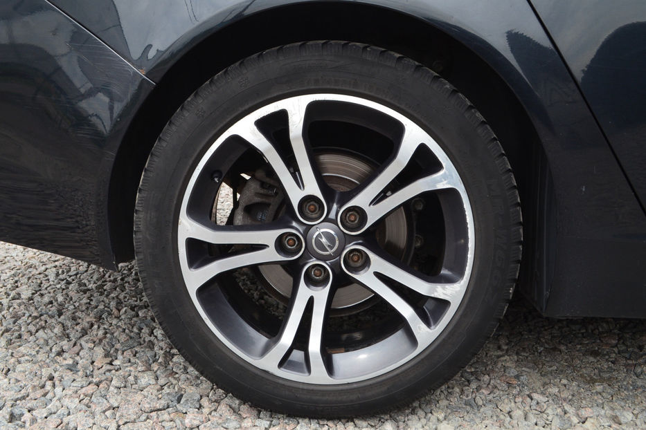 Продам Opel Insignia 2013 года в Киеве