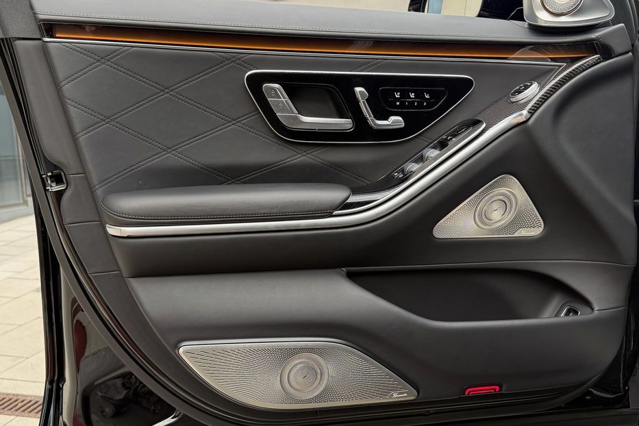 Продам Mercedes-Benz S-Class AMG S 63 E-PERFORMANCE LONG 2023 года в Киеве