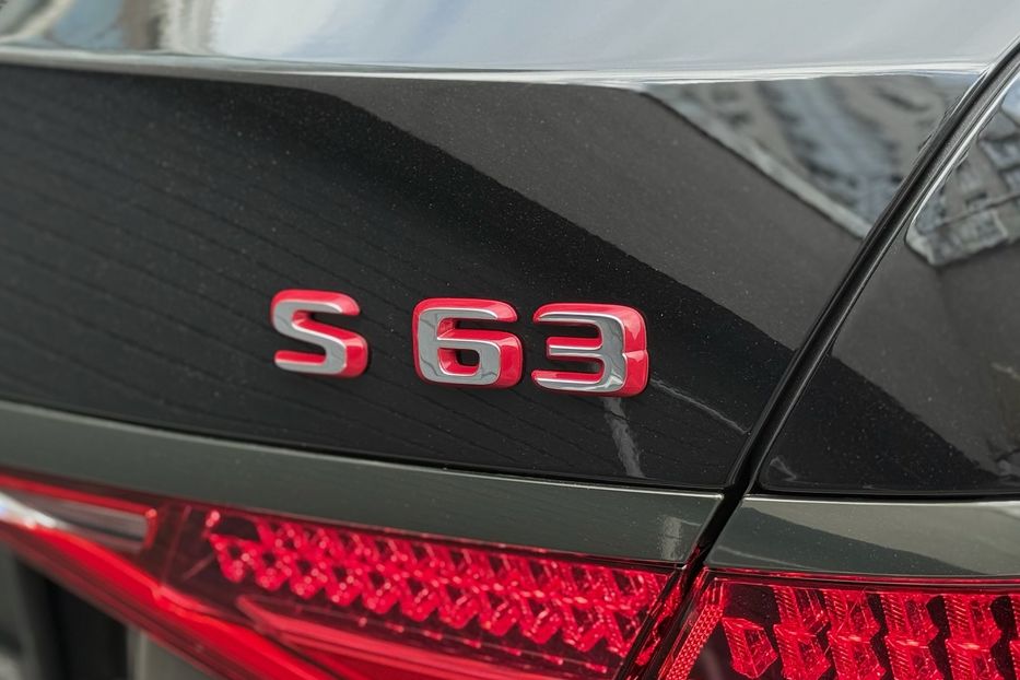 Продам Mercedes-Benz S-Class AMG S 63 E-PERFORMANCE LONG 2023 года в Киеве