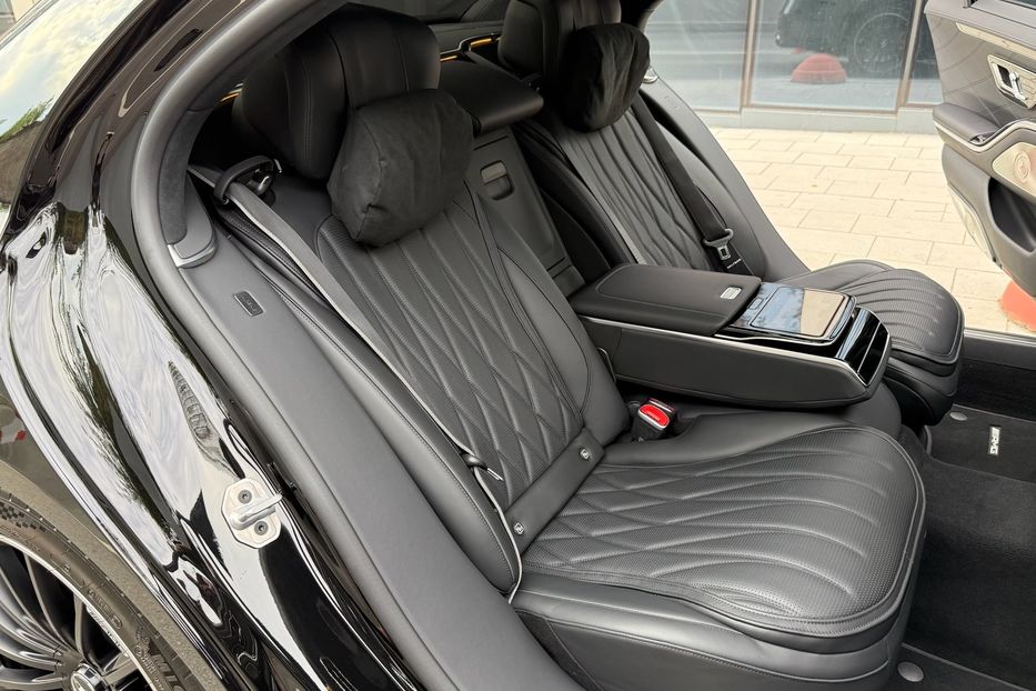 Продам Mercedes-Benz S-Class AMG S 63 E-PERFORMANCE LONG 2023 года в Киеве