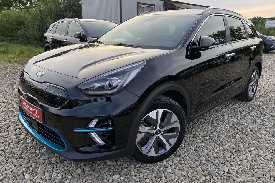 Продам Kia Niro 64кВтМакс.комплектаціяК-тколіс 2021 года в Львове