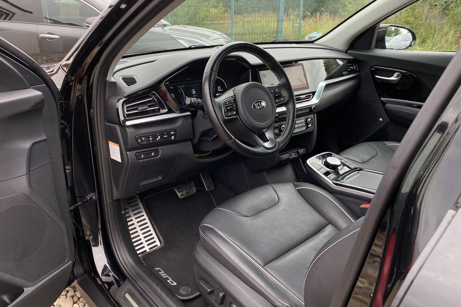 Продам Kia Niro 64кВтМакс.комплектаціяК-тколіс 2021 года в Львове